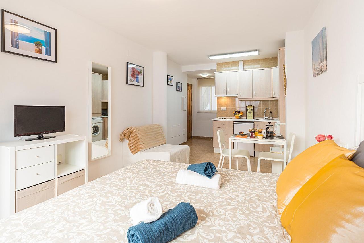 Studios Nerja Center E Екстер'єр фото