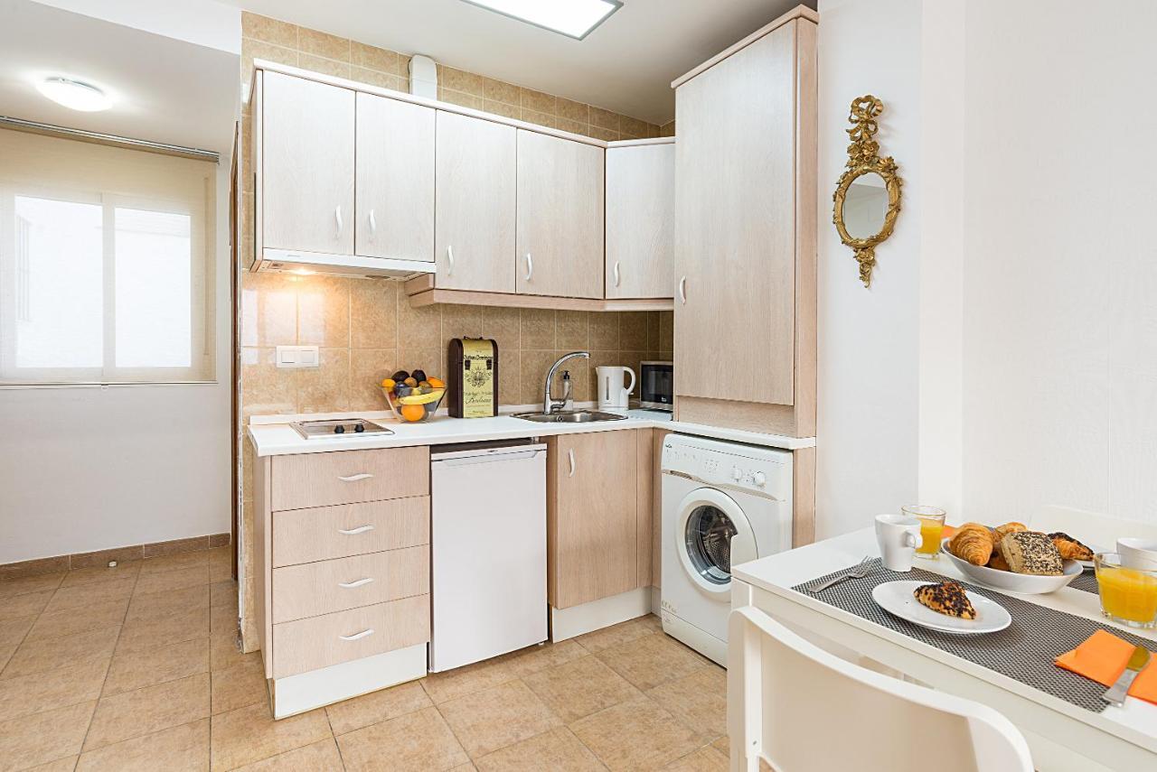 Studios Nerja Center E Екстер'єр фото