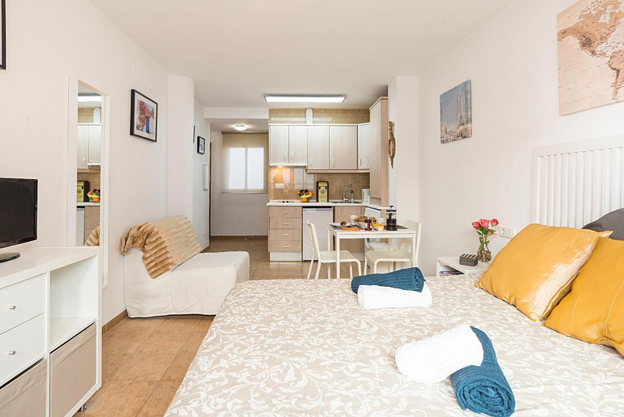 Studios Nerja Center E Екстер'єр фото